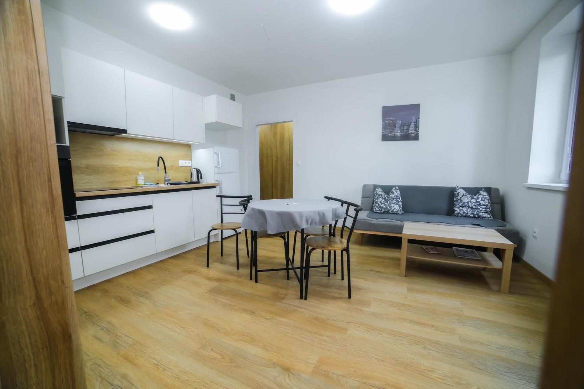 Majka Apartmán Holíč